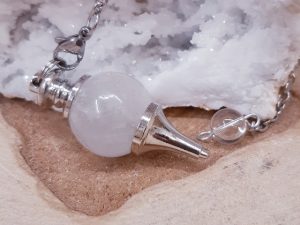 pendule cristal de roche