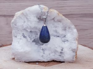 Pendentif goutte 20mm Lapis lazuli