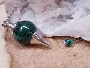 pendule malachite