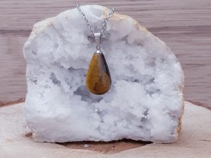 Pendentif goutte 20mm Œil de tigre