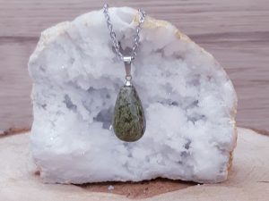 Pendentif goutte 20mm Unakite