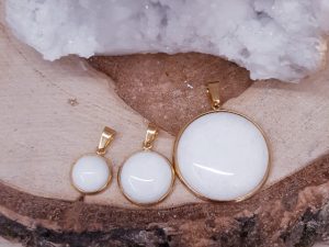 Pendentifs en pierres naturelles