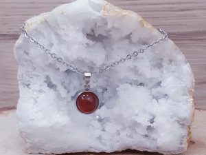 Pendentif médaillon 10mm Cornaline