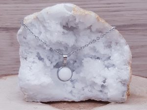 Pendentif médaillon 10mm Cristal de roche