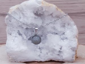 Pendentif médaillon 10mm Labradorite
