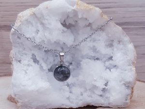 Pendentif médaillon 10mm Larvikite