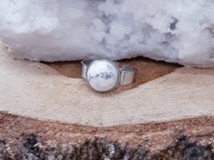 Bague 10mm Howlite