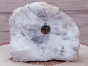 Pendentif médaillon 10mm Œil de tigre
