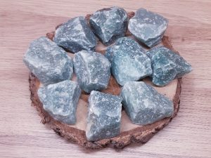 Pierre brute Aventurine verte