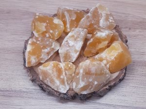 Pierre brute Calcite orange