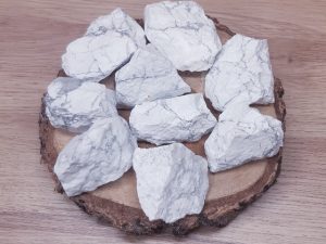 Pierre brute Howlite