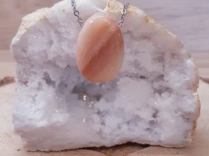 Pendentif pierre percée Aventurine pêche
