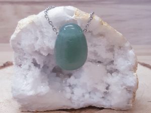 Pendentif pierre percée Aventurine verte