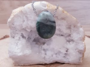 Pendentif pierre percée Jade Birmanie