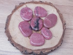 Pierre plate Rhodonite rose
