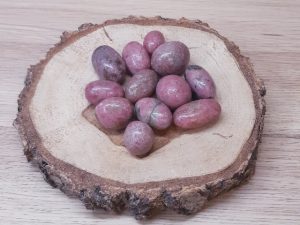 Rhodonite rose